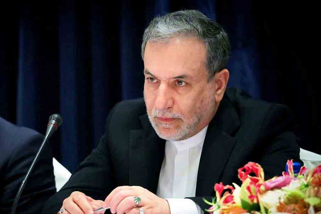 جلب اعتماد ایران برای یک توافق هسته‌ای جدید با آمریکا با کلمات زیبا ممکن نیست – جمهورآنلاین