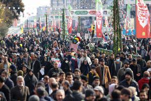 حضور باشکوه ایرانیان در بزنگاه تاریخی ۲۲ بهمن