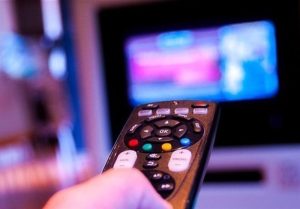 پخش بیش از ۱۵۰ فیلم سینمایی از تلویزیون