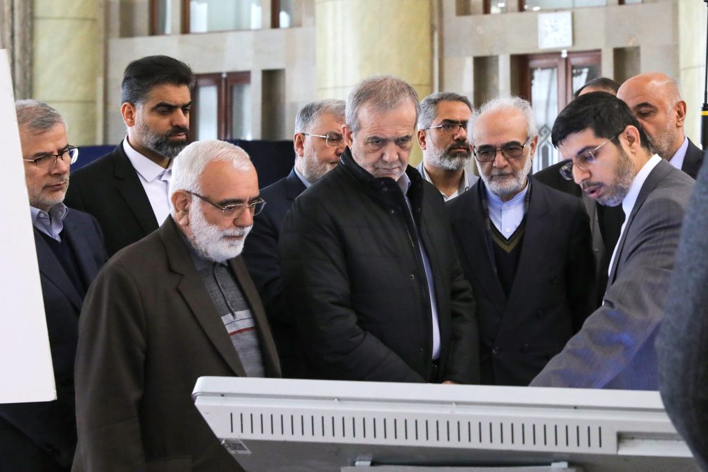 پشتیبانی و توانمندسازی محرومین از رسالت‌های مهم دولت است – جمهورآنلاین