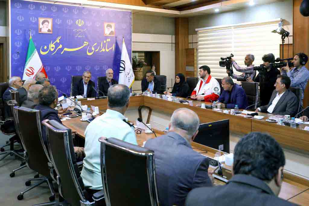 نگهداری حجم بالای کانتینرها بدون ساماندهی در بنادر پذیرفتنی نیست – جمهورآنلاین