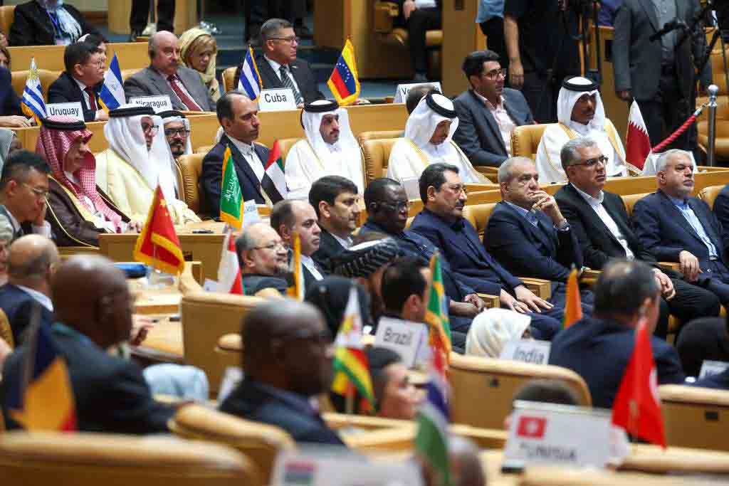 صلح و امنیت با تجارت و سرمایه‌گذاری حاصل می‌شود – جمهورآنلاین