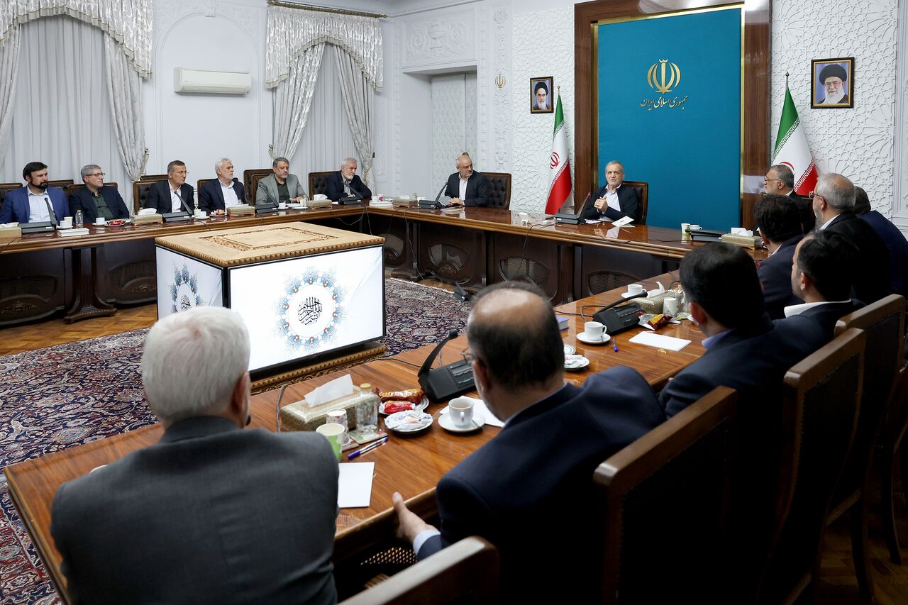 شهرداری‌ها برای ارتقای خدمات خود برنامه تهیه کنند