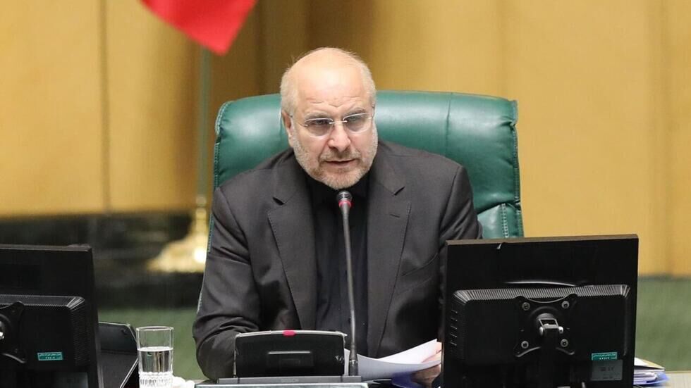 مسئولان باید به سنت‌های الهی و قدرت مردم تکیه کنند