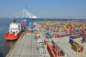 همه مرزها برای واردات فعالند/ ترخیص کالا از بنادر و گمرکات بی‌وقفه انجام می‌شود