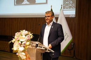 عضو هیأت مدیره بانک کشاورزی: مسیر آینده بانک تمرکز بر زنجیره تامین خواهد بود / گذار از رقابت سنتی با خلق فضای رقابتی جدید