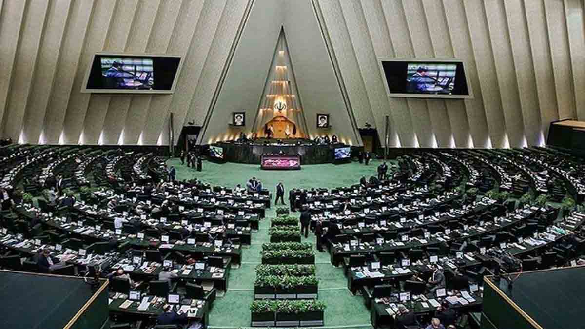 بررسی نحوه تخصیص ارز به کالاها در کمیسیون اصل ۹۰ – جمهورآنلاین
