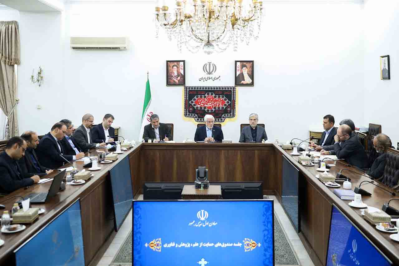 ضرورت بازنگری و تجدیدنظر در حوزه علم و فناوری برای رقابت با کشورهای جهان – جمهورآنلاین