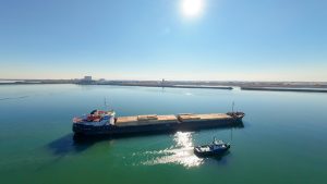 در تعطیلات نوروزی، جریان ترانزیت کالا در منطقه آزاد انزلی فعال بود: حمل‌ونقل ۵۹ هزار تن كالا توسط ۱۷ فروند كشتی