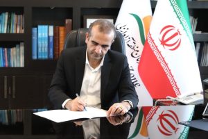 ” تسلیتِ غمِ جاودانگیِ یك اسطوره”