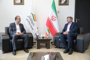 مدیرعامل شرکت توزیع برق گیلان با مدیرعامل سازمان منطقه آزاد انزلی دیدار کرد تاكید بر افزایش خدمات دهی در حوزه انرژی به واحد‌های صنعتی منطقه