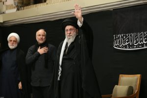 عزادارای عاشورا حسینی (ع)، با حضور رهبر انقلاب اسلامی؛ واکنش رسانه‌های جهان