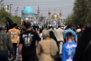 سلام زائران خارجی به «بچه‌های امام رضا (ع)» – جمهورآنلاین