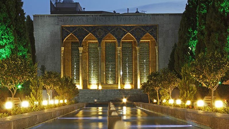 پیوند ابدی نگارگری و شعر در کنار زاینده رود – جمهورآنلاین