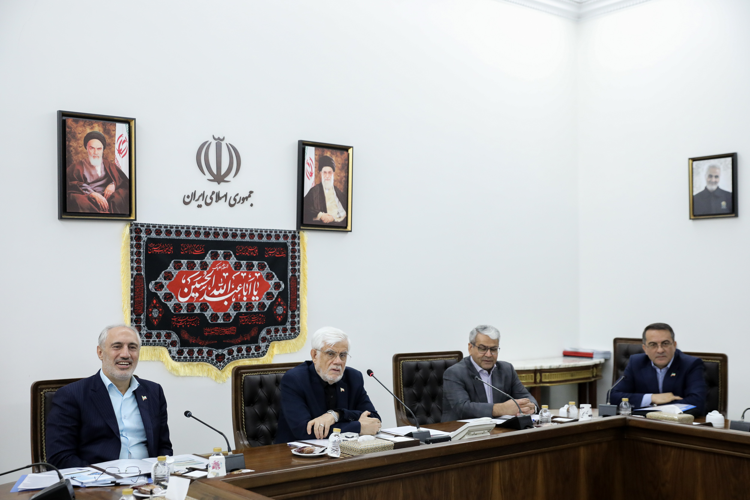 دکتر عارف: حضور موثر و فعال در فضای فناوری‌های نوین و دیجیتال یک الزام است – جمهورآنلاین