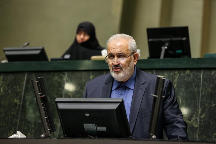 بزرگترین مشکل صنعت آب و برق، مسائل اقتصادی است