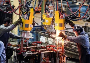 صنایع کوچک در حوزه بازسازی و فناوری حمایت می‌شوند – جمهورآنلاین