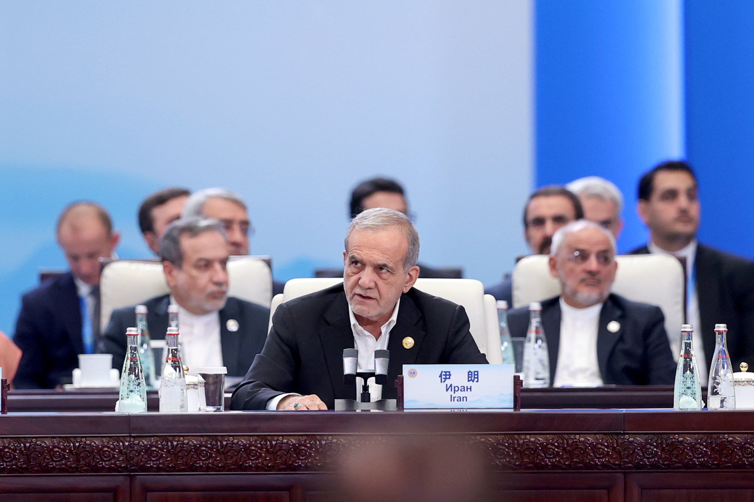 برای یافتن راه‌حل دیپلماتیک برنامه صلح‌آمیز هسته‌ای آمادگی داشته و داریم