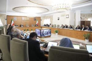 نخبگان و تریبون‌داران اظهاراتی مطرح نکنند که موجب کاهش وحدت و انسجام ملی شود – جمهورآنلاین