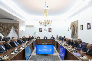 دولت چهاردهم تفاوتی بین دانشگاه دولتی و غیردولتی قائل نیست – جمهورآنلاین