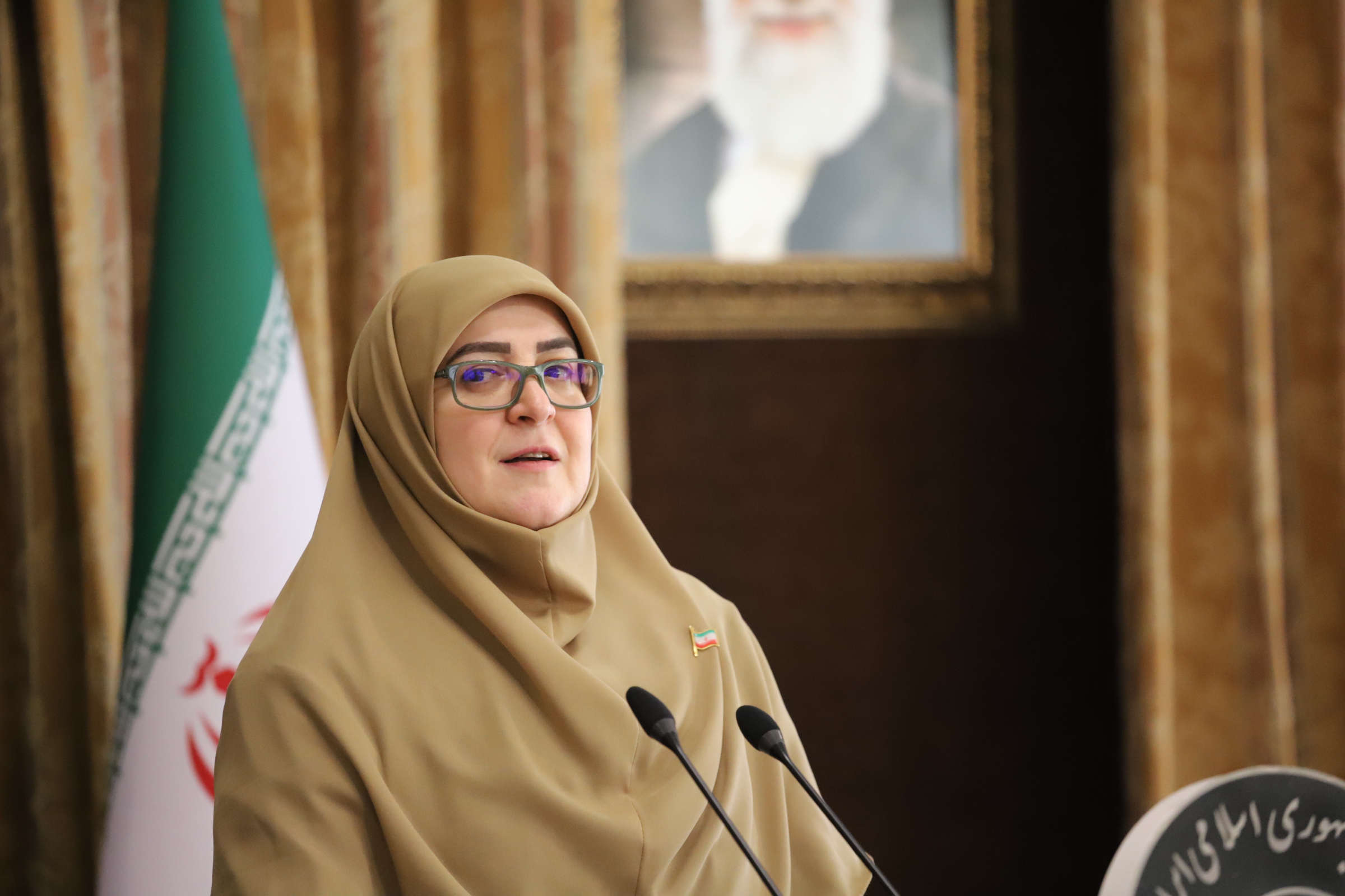 دولت از کمبود کالا جلوگیری و از اقشار آسیب‌پذیر حمایت می‌کند – جمهورآنلاین