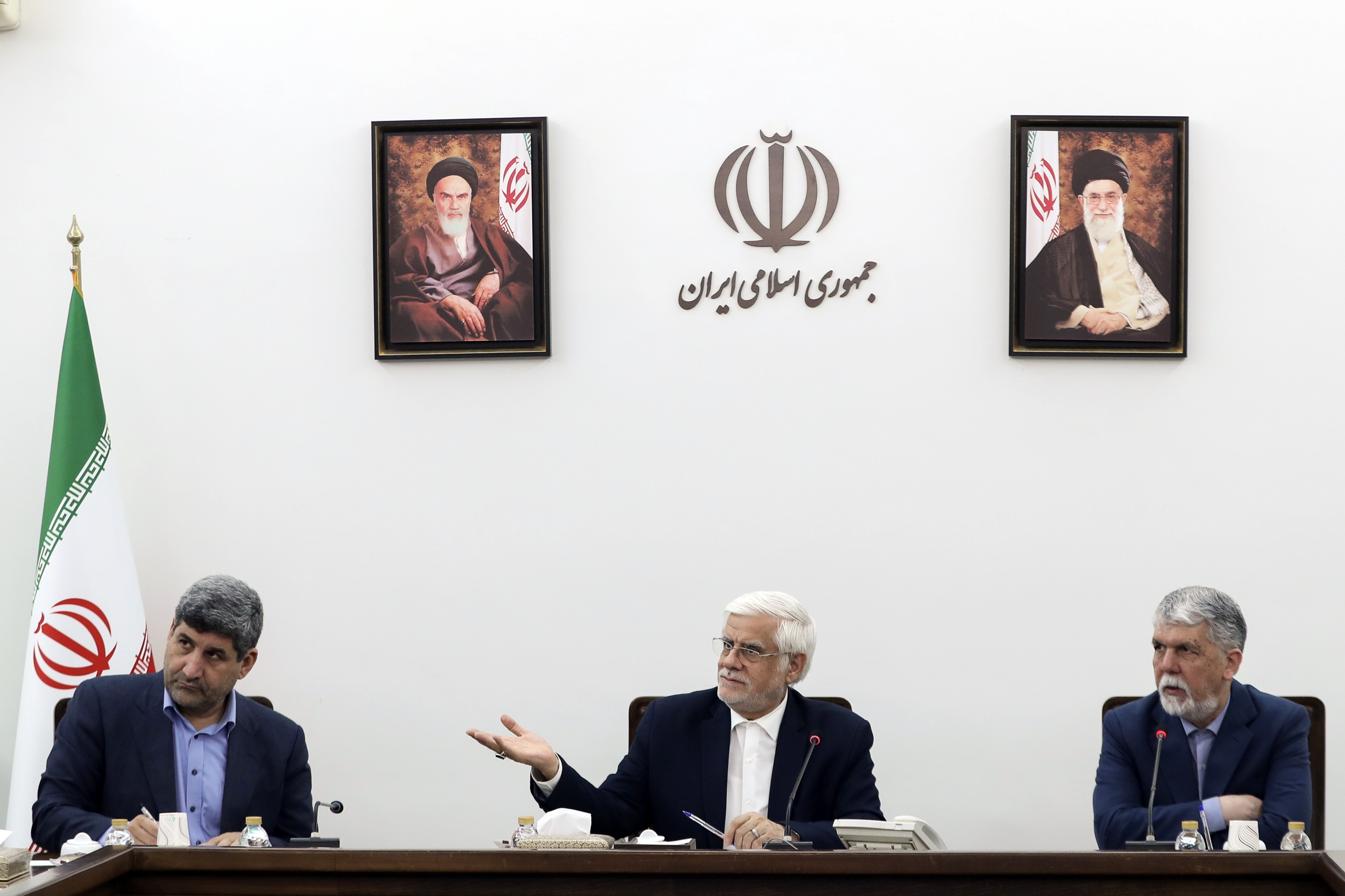 تخصیص ۴۰ میلیون دلار برای حل مشکل کاغذ مطبوعات و نشر – جمهورآنلاین