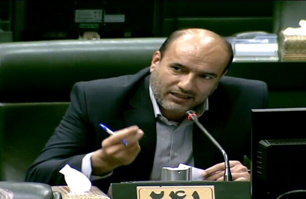 مسیر تعامل و مذاکره با دنیا را با حکمت، مصلحت و حفظ عزت ادامه دهیم