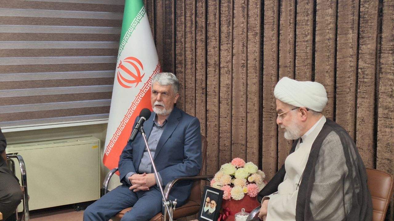  برگزاری مسابقات قرآن در سنندج انسجام ملی و دینی را تقویت کرد