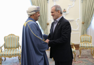 ایران و عمان در فراز و نشیب‌های منطقه‌ای، همواره یاور یکدیگر بوده‌اند