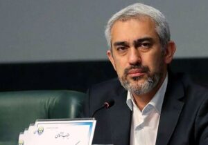 وزیر اقتصاد: سهامداران اصلی، زیان بانک آینده را پرداخت می‌کنند