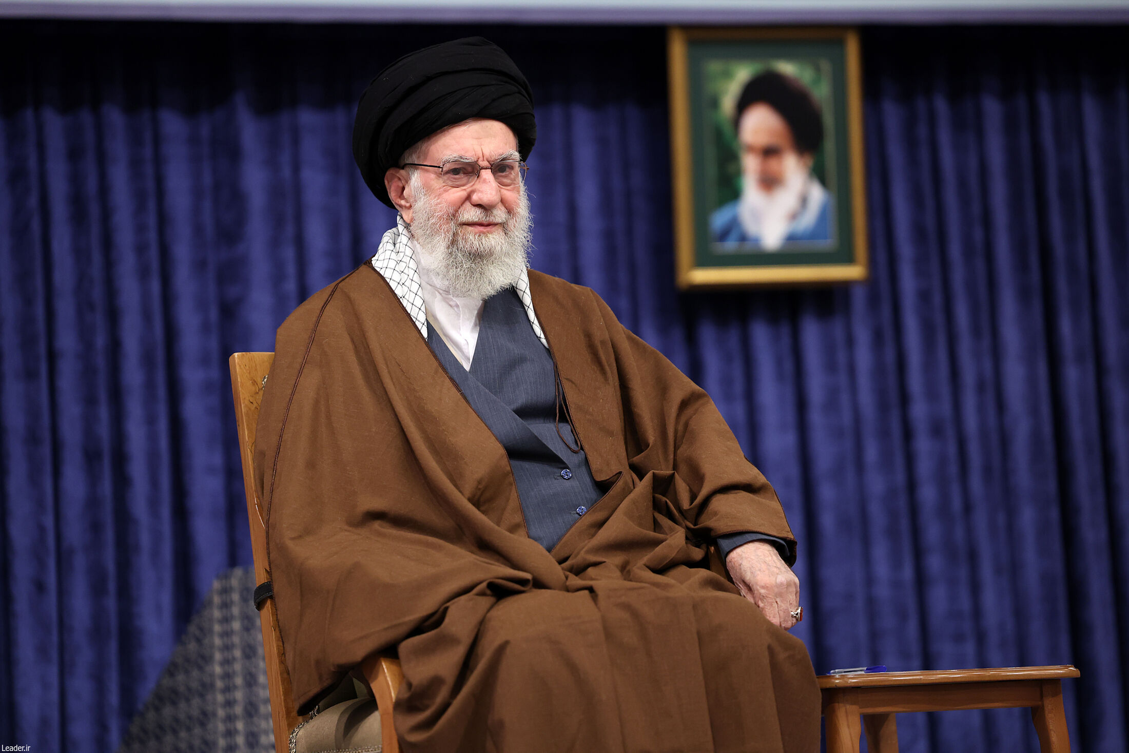 اصلاً شما چه کاره هستی؟!