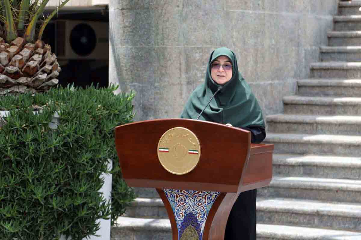 برنامه اقتصادی دولت با آرایش جدید برای تأمین معیشت مردم – جمهورآنلاین