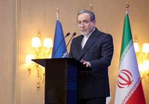 ایران به دنبال احقاق حقوق خود است و از حقوق خود کوتاه نمی‌آید