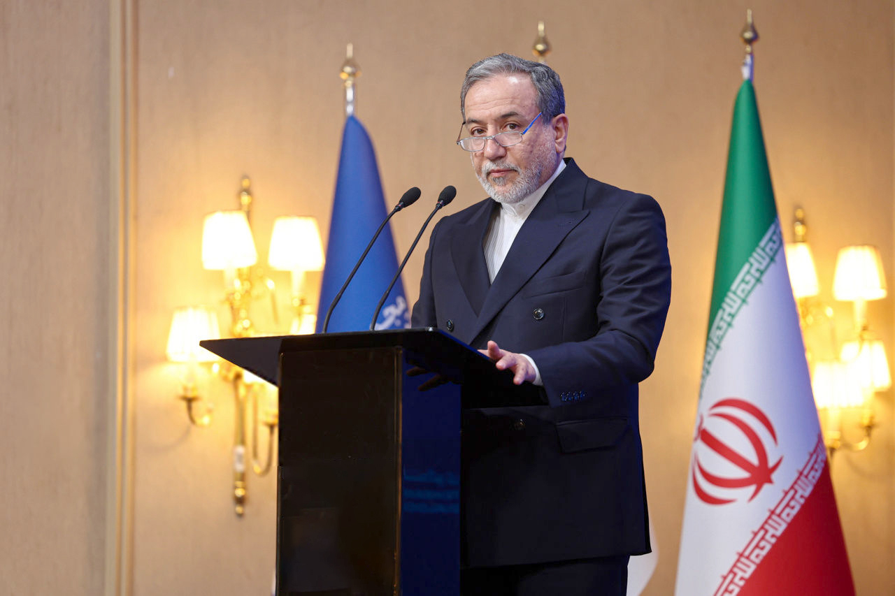 ایران به دنبال احقاق حقوق خود است و از حقوق خود کوتاه نمی‌آید