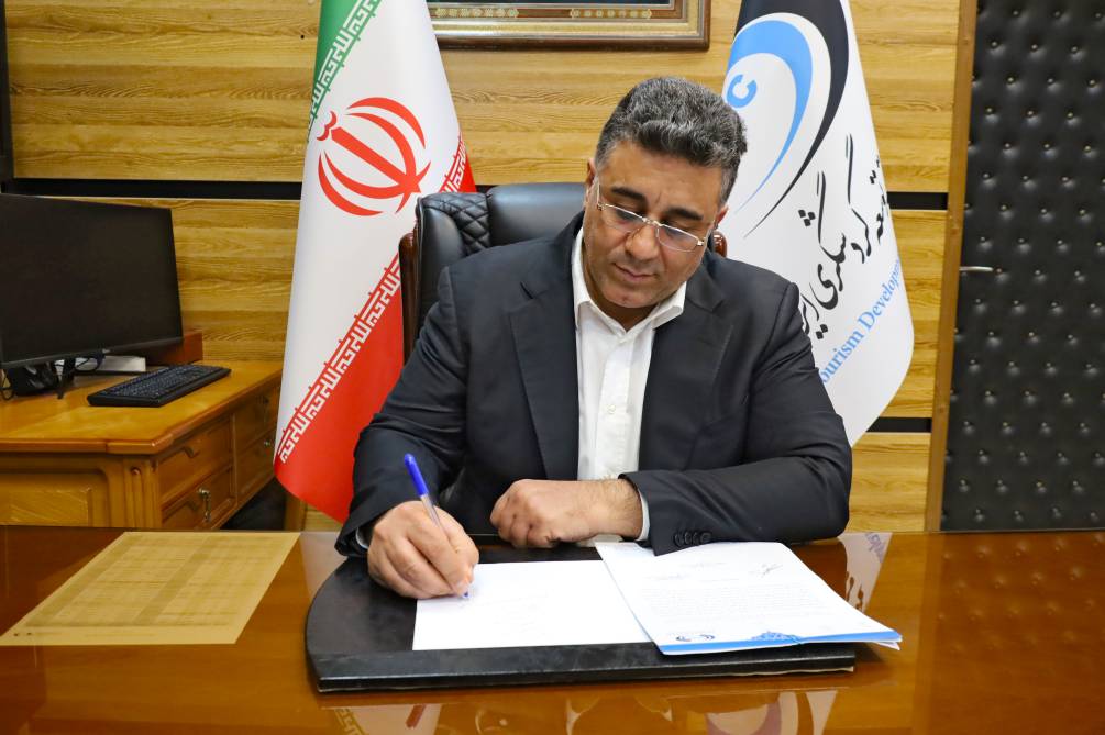 گردشگری تنها یک صنعت نیست، پلی برای معرفی ظرفیت‌های بی‌نظیر ایران به جهانیان است – جمهورآنلاین