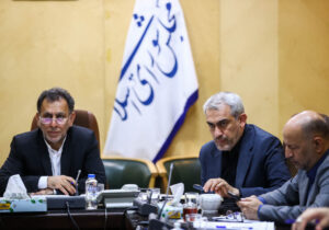 نحوه توزیع درآمد مالیات بر ارزش افزوده با حضور وزیر اقتصاد بررسی شد