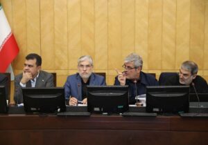 بررسی عملکرد وزارتخانه‌های آموزش، علوم و ارتباطات درکمیسیون برنامه با حضور وزرا