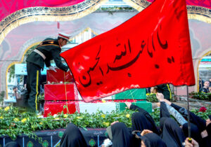 ارادت و وفاداری مردم ایران به شهدا و فداکاری‌های آنان در دوران دفاع مقدس