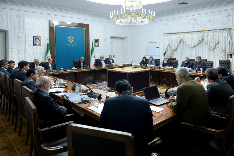 استفاده از ظرفیت نخبگان، از ارکان اصلی تصمیم‌سازی در مدیریت چالش آب است