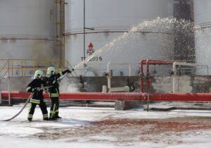 افزایش آمادگی واحدهای صنعتی با برگزاری رزمایش ترکیبی در منطقه آزاد اروند