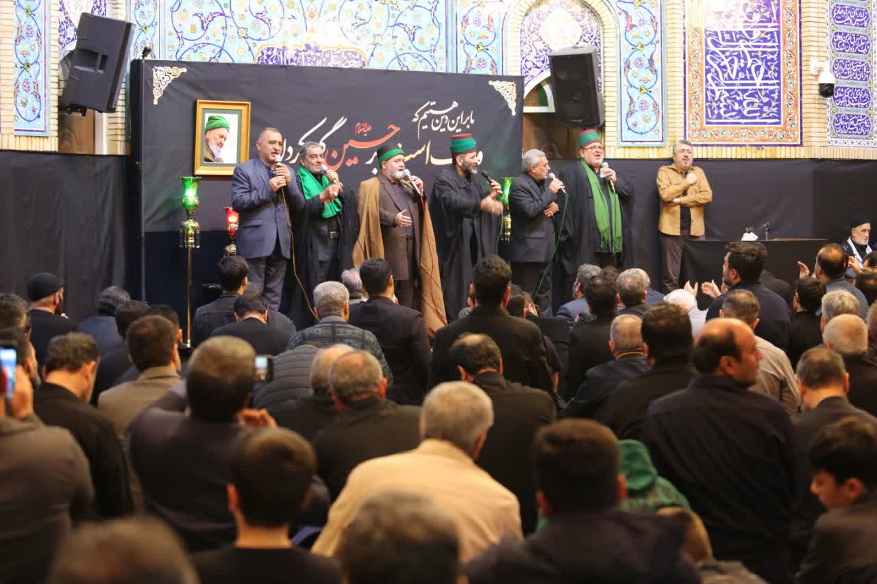 مراسم دومین سالگرد حضرت آیت‌الله سید احمد نجفی با حضور گسترده عاشقان اهل‌بیت برگزار شد