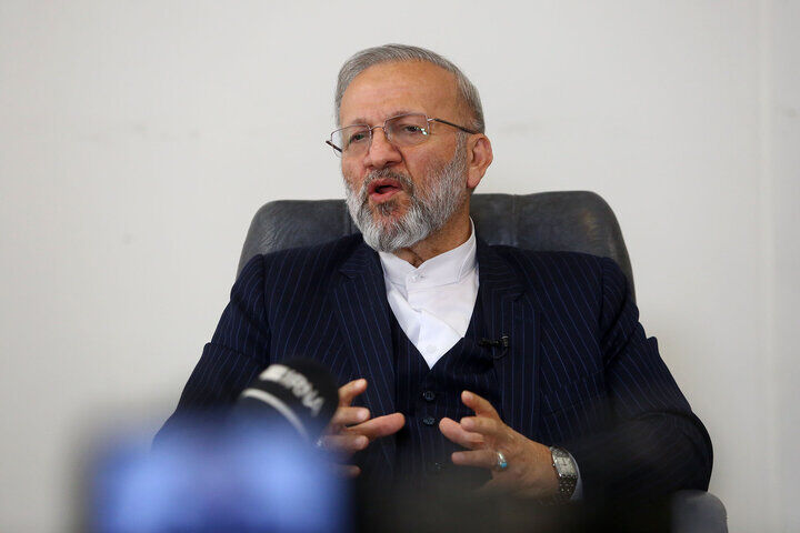 حمایت از دولت را تکلیف شرعی می‌دانیم/ ضرورت چابک سازی دولت