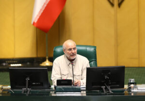 قالیباف: اصلاحات صورت نگیرد، استیضاح دردستورکار قرار می گیرد