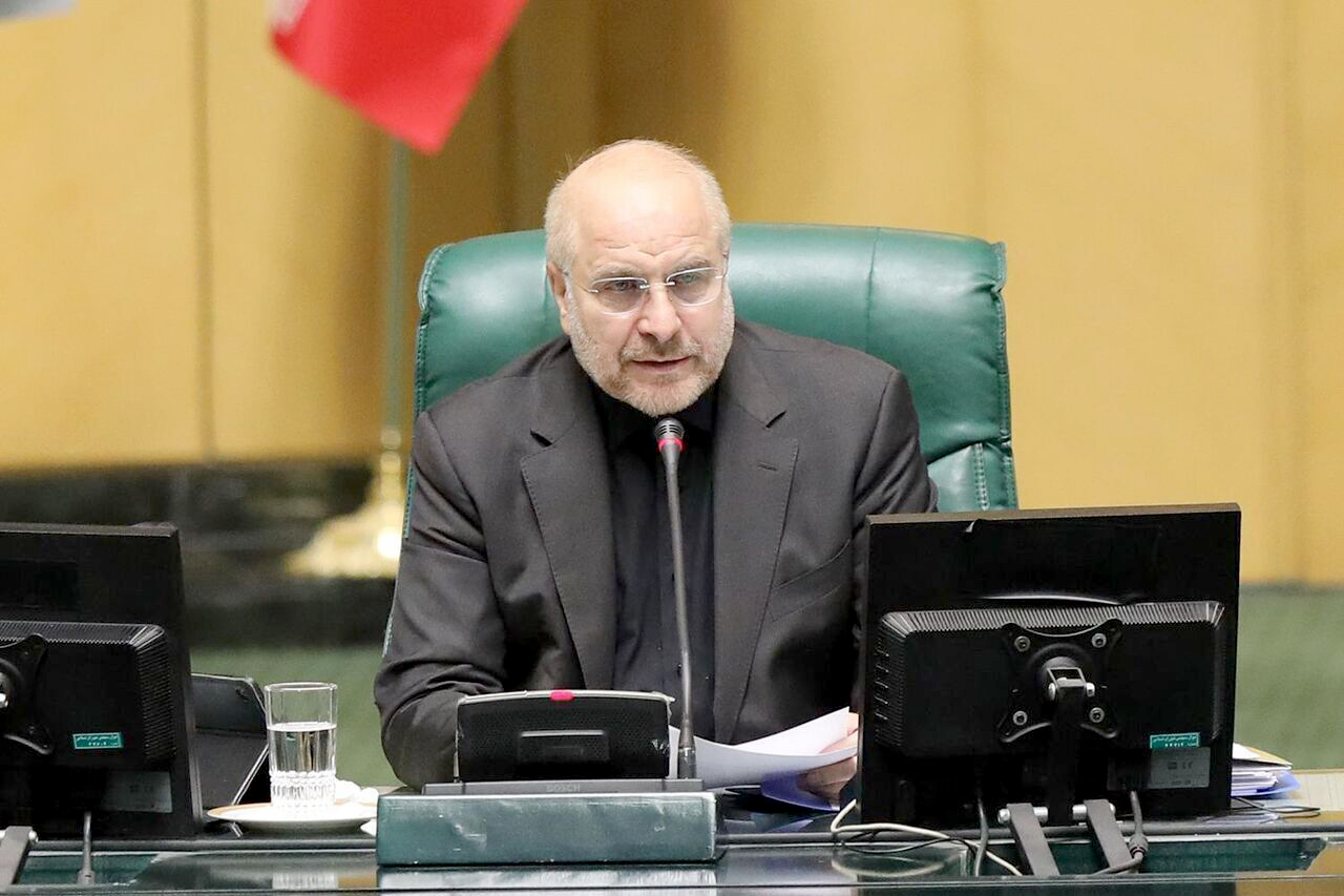 حاج قاسم در دل تهدیدها فرصت می‌دید