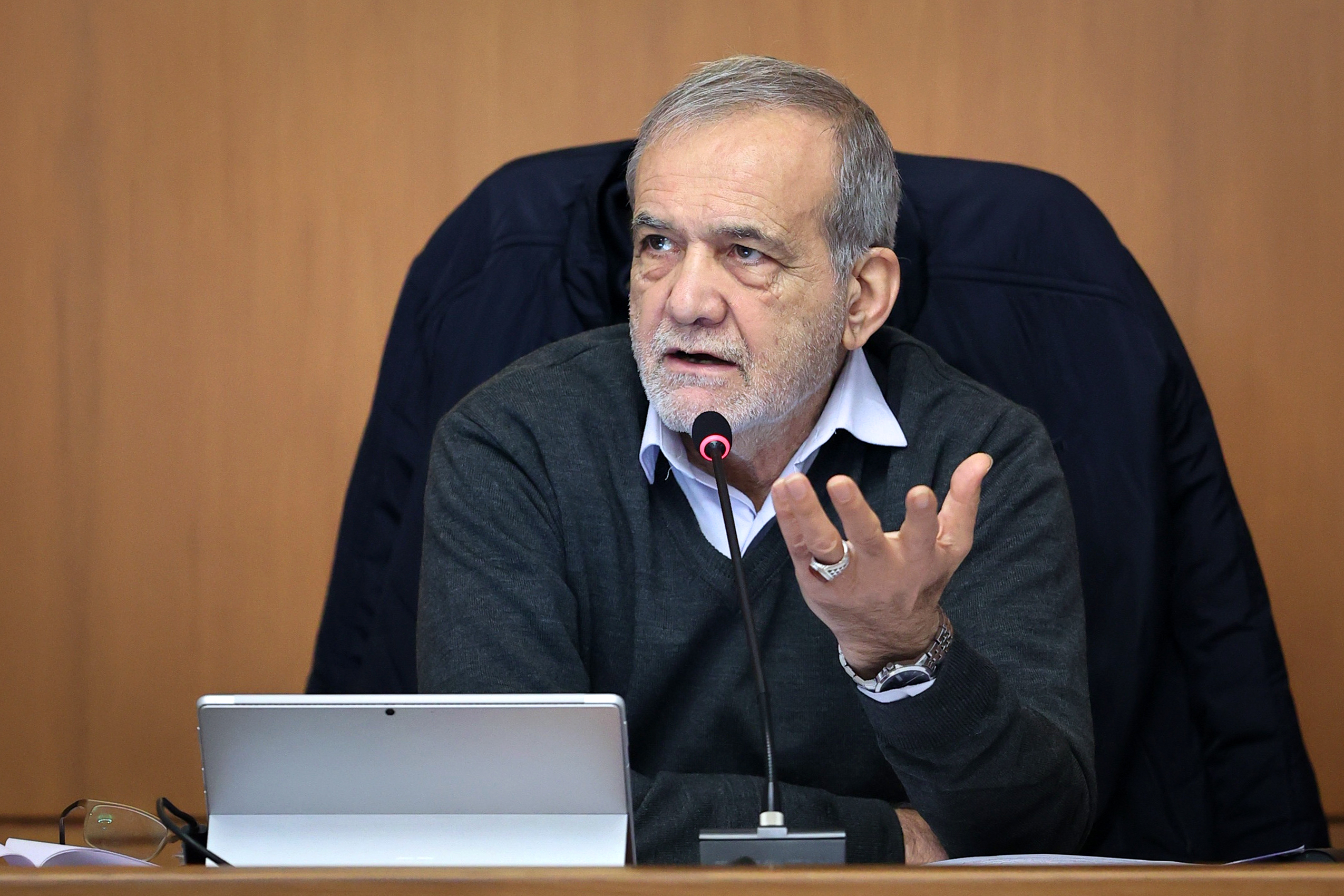 تاکید رئیسجمهور بر ضرورت ایجاد فضای نقد منصفانه بهویژه در «رسانه ملی»