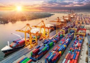 آغاز صادرات اسلب و شمش فولادی به عمان و کویت از خرمشهر