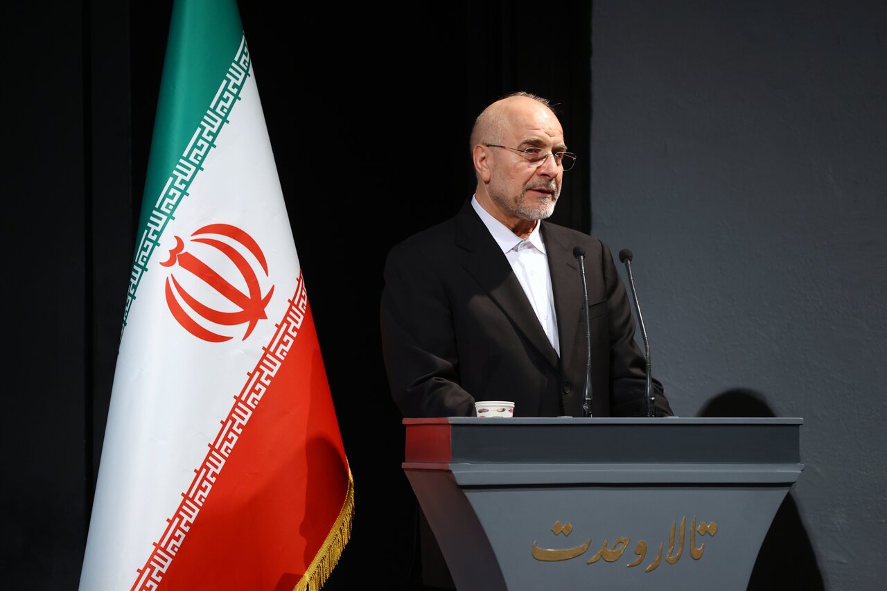 کلید چشم‌انداز ایران آینده در دست دختران و بانوان است