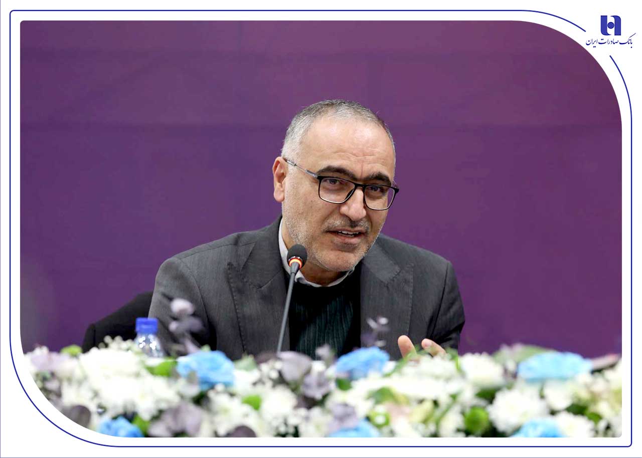سرپرست صندوق بازنشستگی کشوری: بانک صادرات ایران می‌تواند زنجیره ارزش صنعت پتروشیمی را تقویت کند