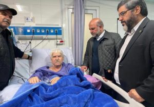 مدیرعامل صندوق اعتباری هنر از عنایت بخشی عیادت کرد