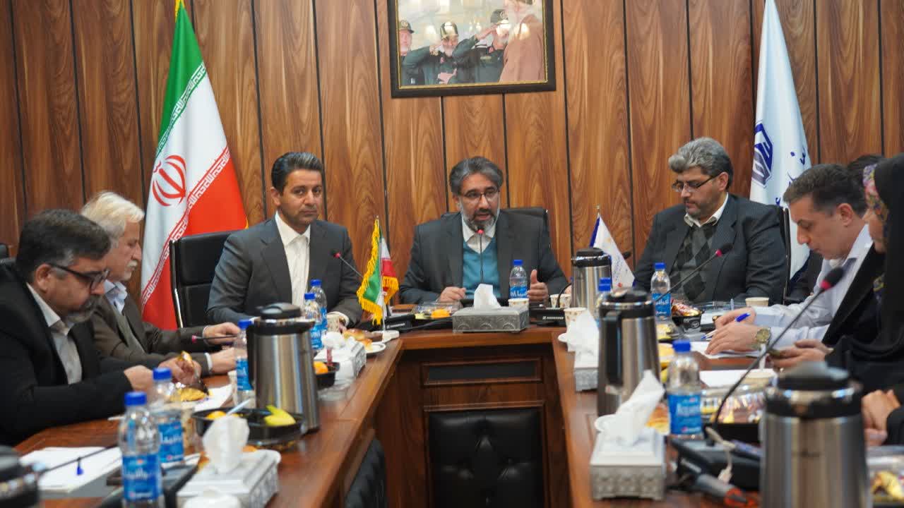 هیئت رئیسه سال سوم دوره اول در دهمین اجلاس شورای مرکزی مجمع مشاوران نمایندگان مجلس انتخاب شدند